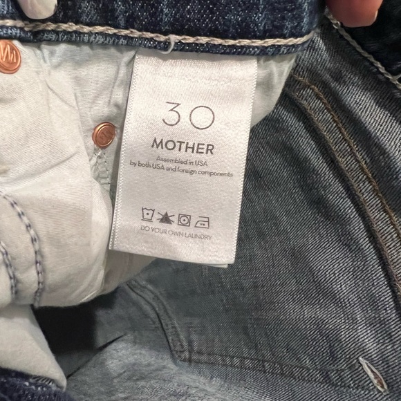 Mother “The Tomcat” in Seriously, Truce - Picture 4 of 5